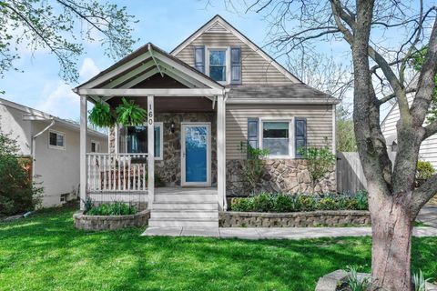 Photo of 160 Rosslyn Avenue, Columbus, OH 43214 (MLS # 226012171)