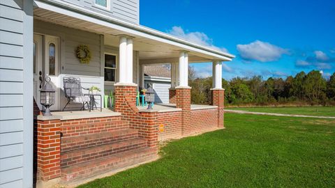 Tiny photo for 950 Hillcrest Drive SE, New Lexington, OH 43764 (MLS # 225039659)