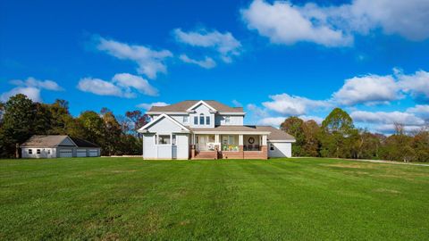 Tiny photo for 950 Hillcrest Drive SE, New Lexington, OH 43764 (MLS # 225039659)