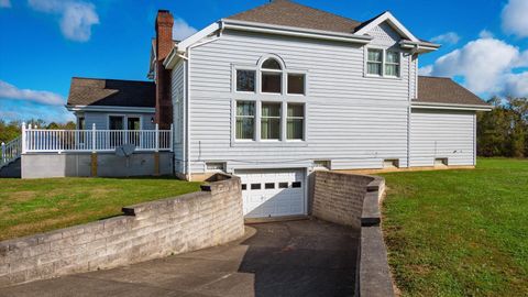 Tiny photo for 950 Hillcrest Drive SE, New Lexington, OH 43764 (MLS # 225039659)