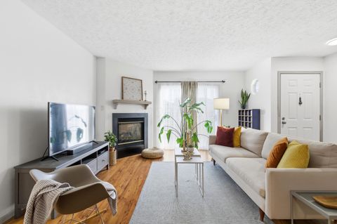 Photo of 738 Parkbluff Way, Lewis Center, OH 43035 (MLS # 225043628)