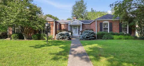 Photo of 129 S Mulberry Street, Granville, OH 43023 (MLS # 226029288)