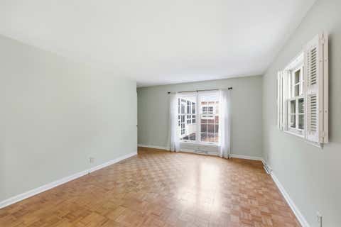 Tiny photo for 129 S Mulberry Street, Granville, OH 43023 (MLS # 226029288)