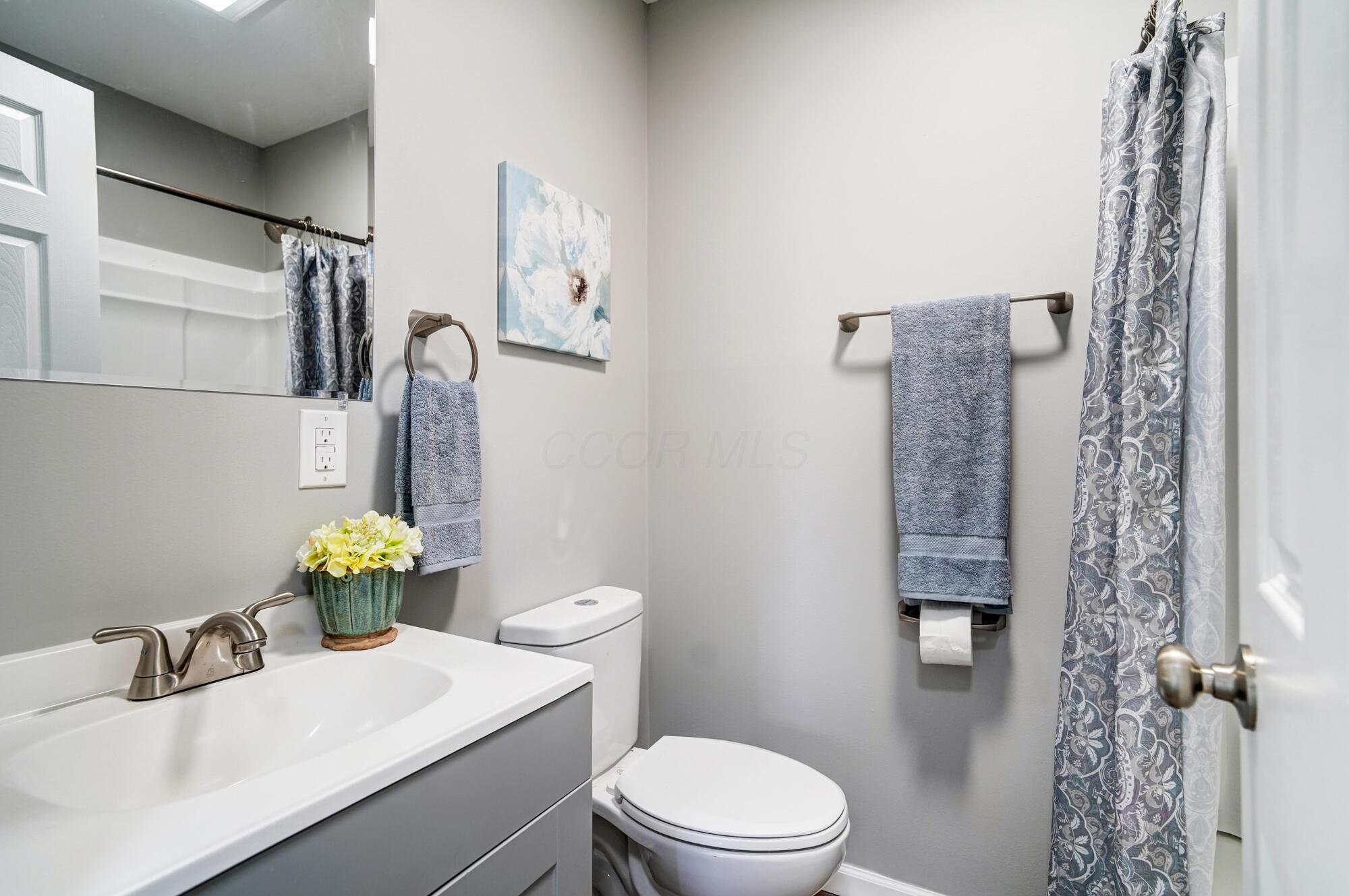 354 Sweetman Avenue, Urbana, Ohio image 16