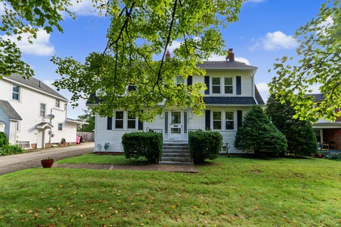 Photo of 605 Scholl Road, Mansfield, OH 44907 (MLS # 226036901)