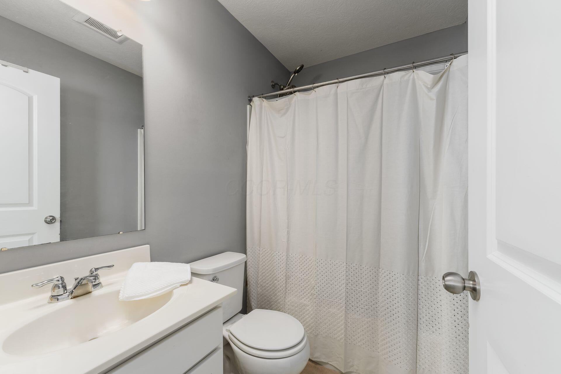 5789 Passage Creek Drive, Dublin, Ohio image 31