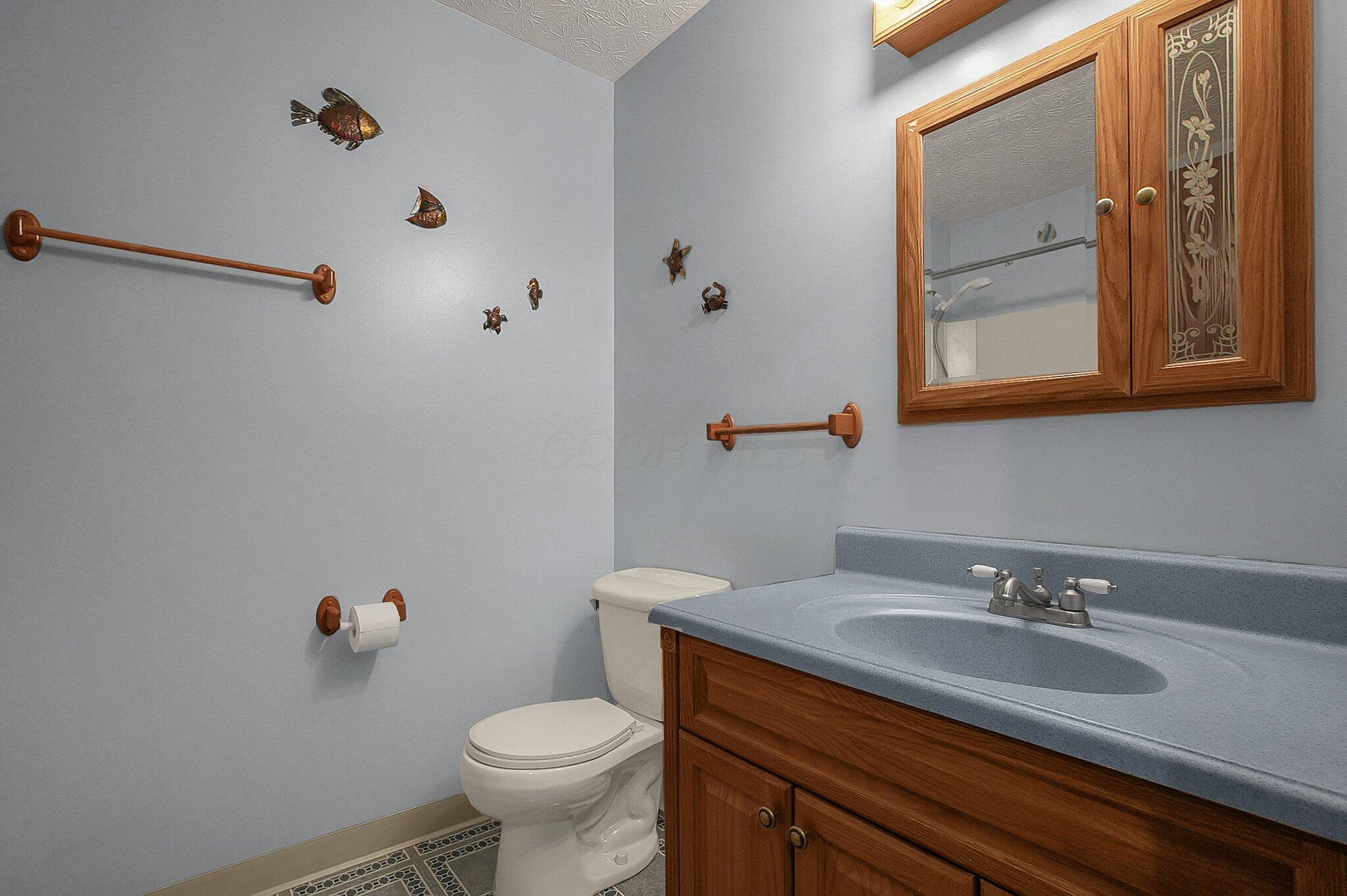 12027 Rocky Springs Lane, Pickerington, Ohio image 19