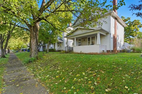 Photo of 782 S Remington Road, Columbus, OH 43209 (MLS # 225039839)