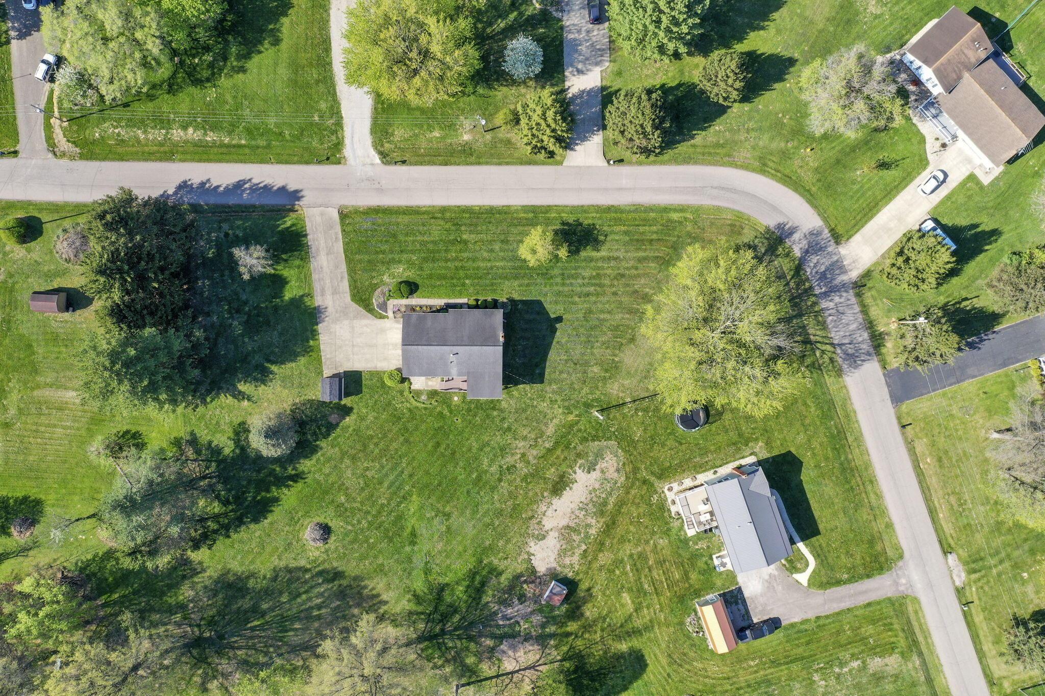 2085 Pierre Drive, Zanesville, Ohio image 11