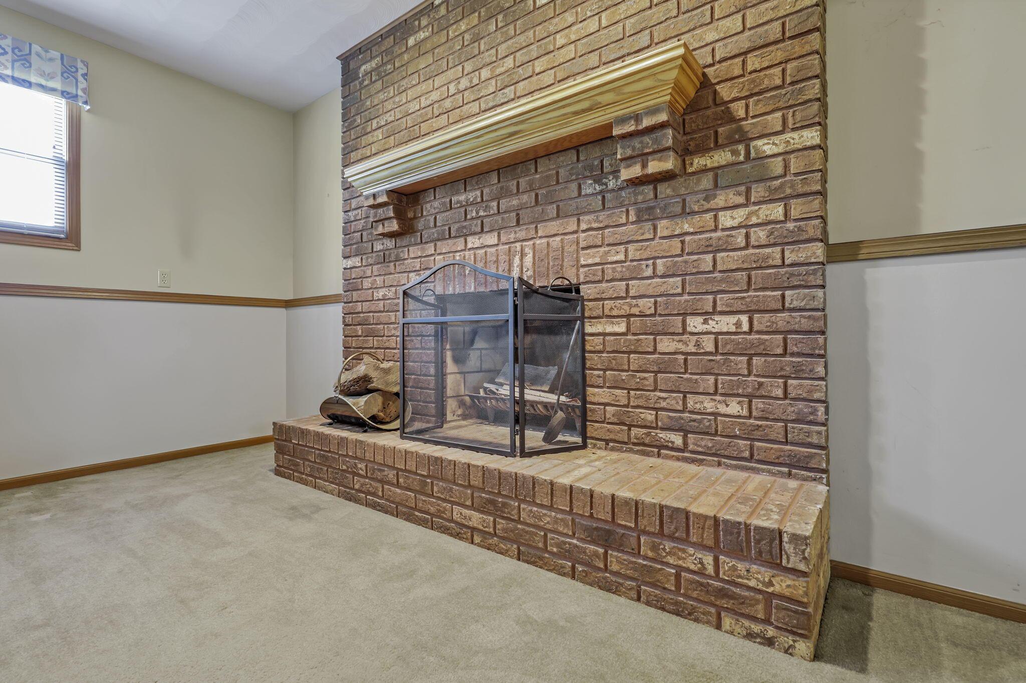 2085 Pierre Drive, Zanesville, Ohio image 32