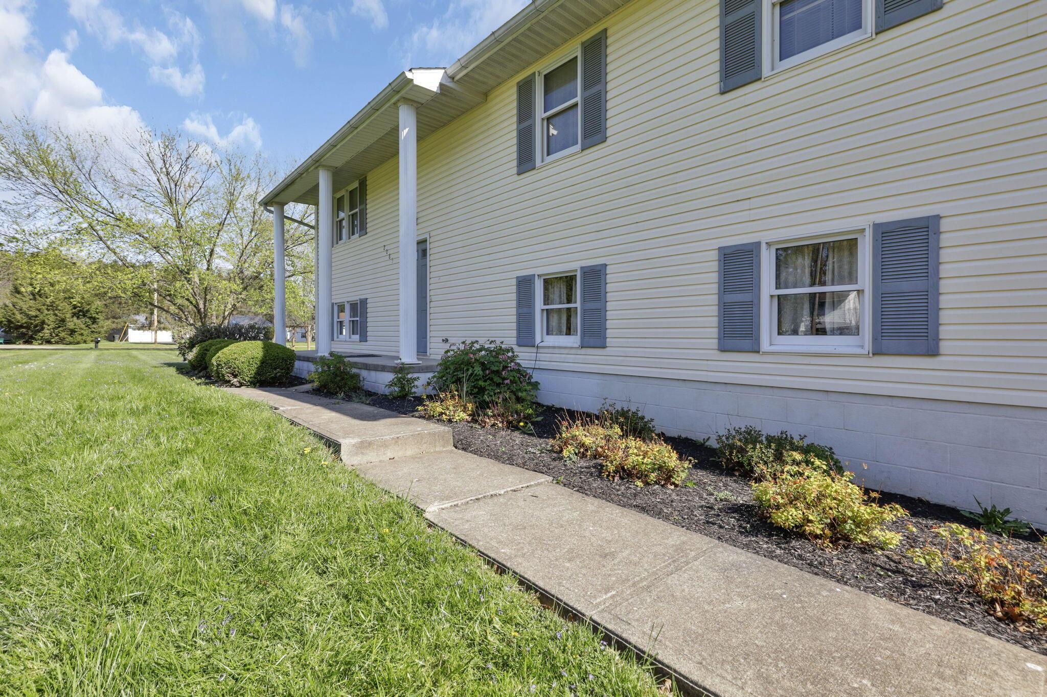 2085 Pierre Drive, Zanesville, Ohio image 4