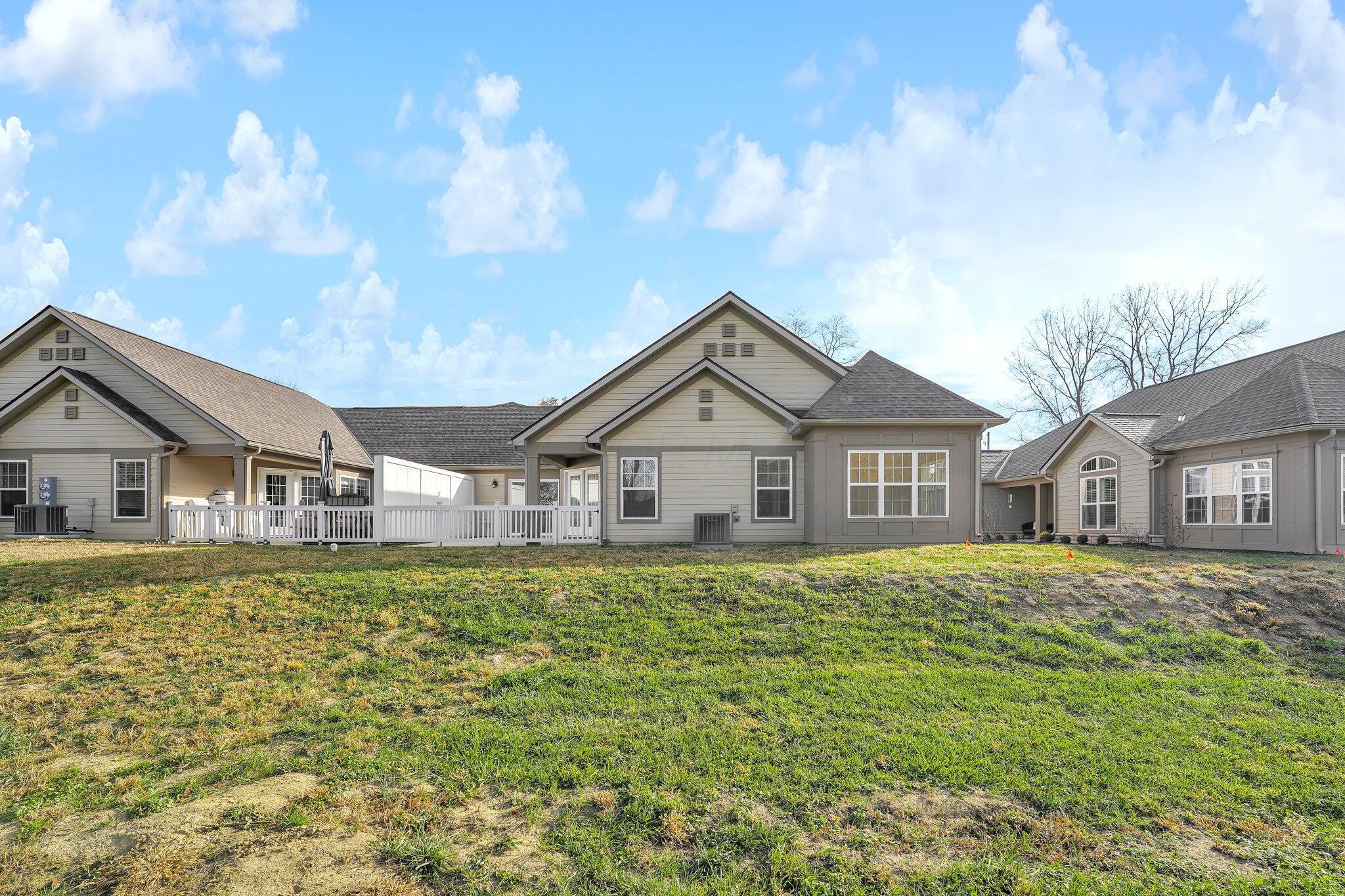 611 Woods Edge Lane, Newark, Ohio image 30
