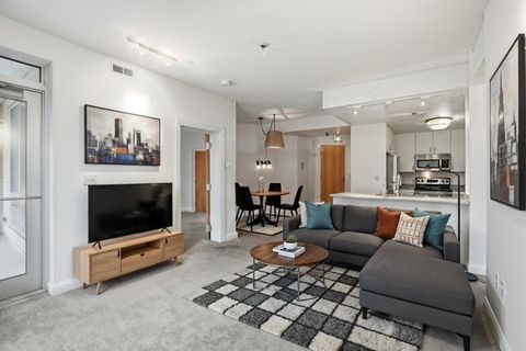 Photo of 196 S Grant Avenue S 202 #202, Columbus, OH 43215 (MLS # 225044633)