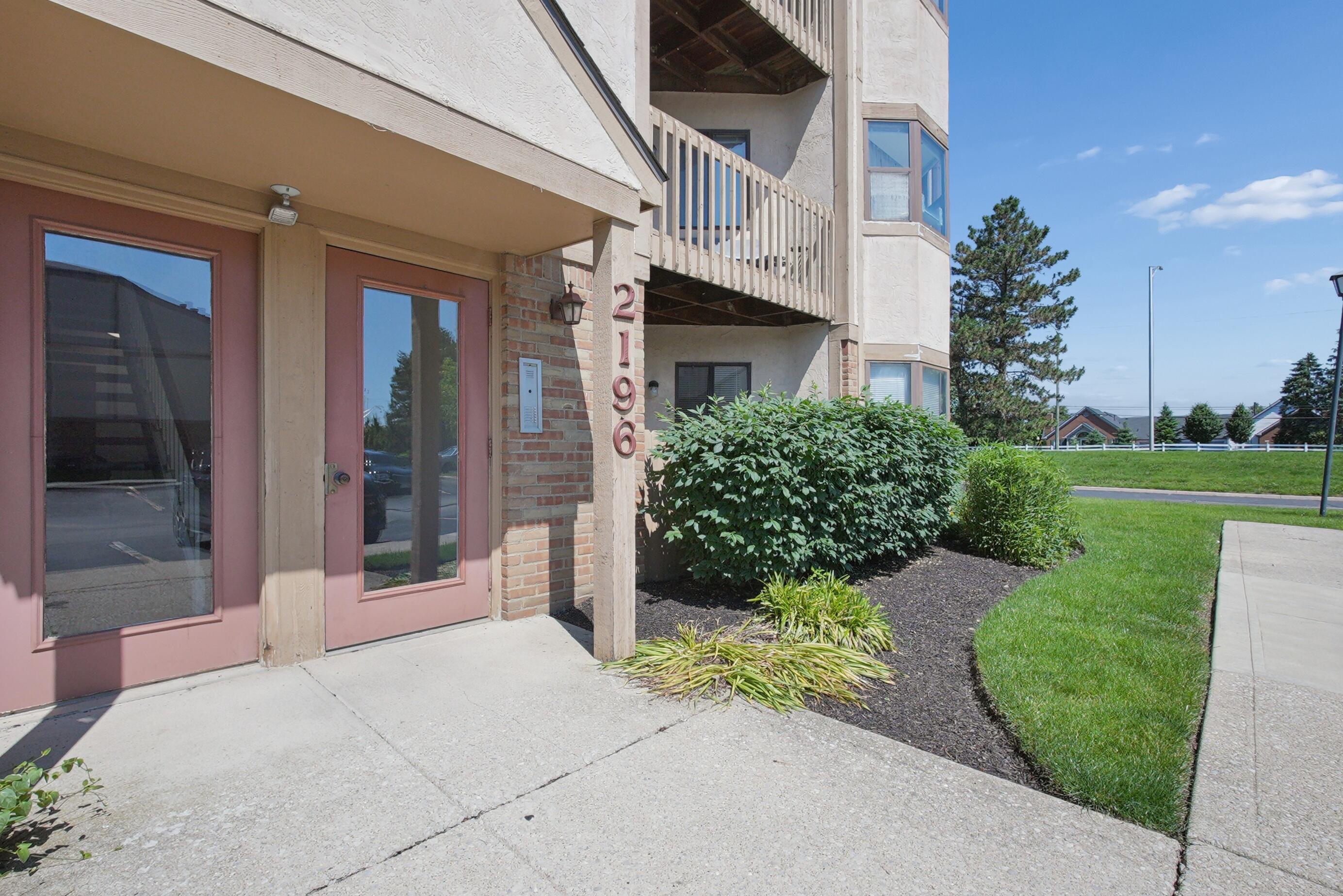 2196 Hedgerow Road 2196G