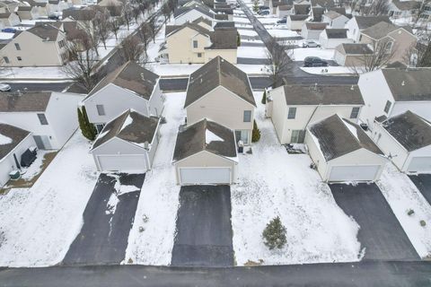 Tiny photo for 1383 Geranium Drive 265 #265, Blacklick, OH 43004 (MLS # 226004419)