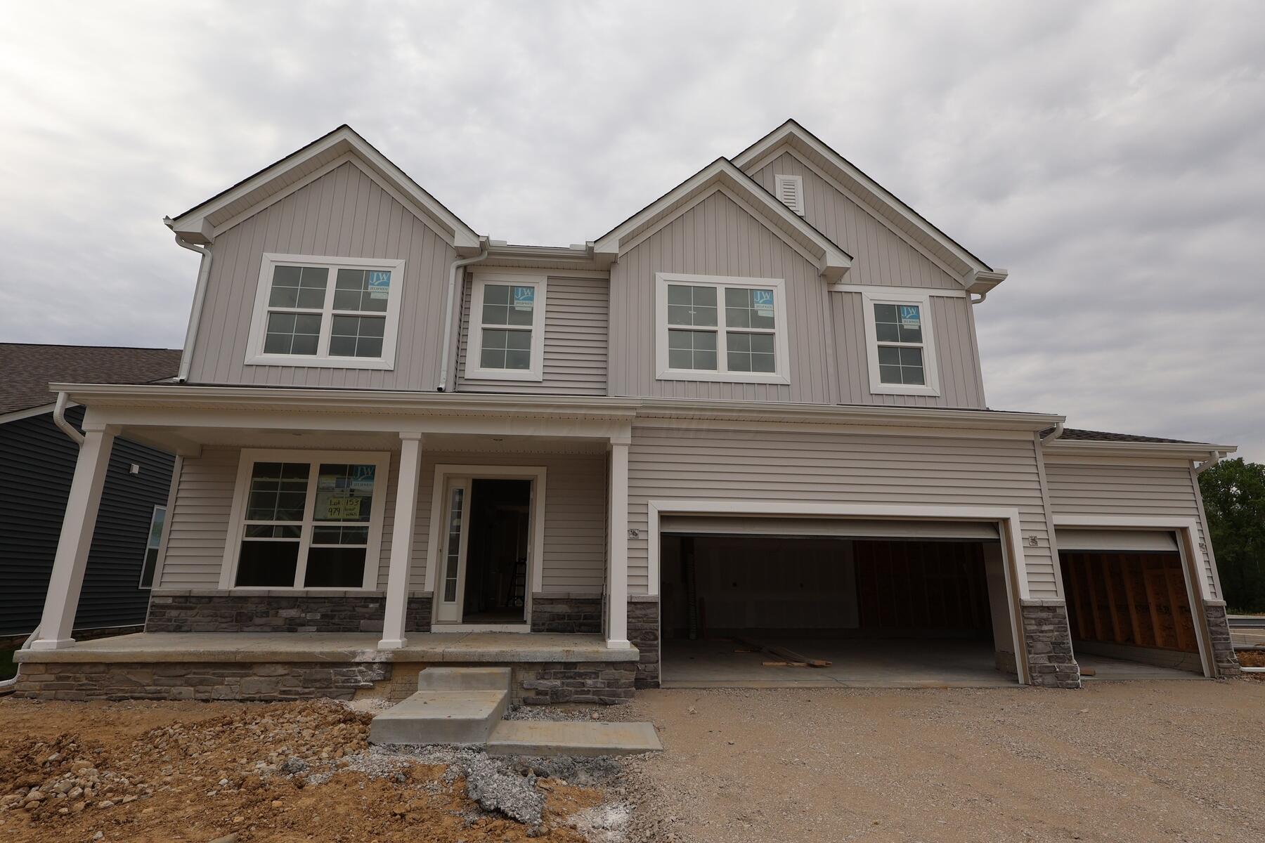 979 Heimat Haus Drive, Grove City, Ohio image 1