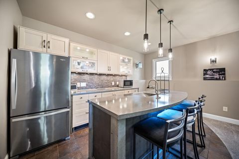 Tiny photo for 2710 Silverleaf Drive, Powell, OH 43065 (MLS # 226000188)