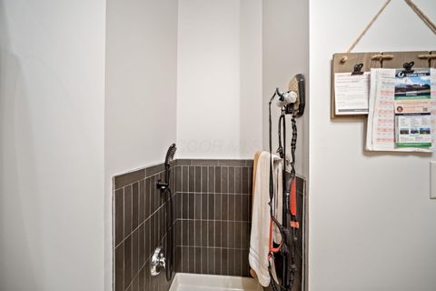 Tiny photo for 2710 Silverleaf Drive, Powell, OH 43065 (MLS # 226000188)