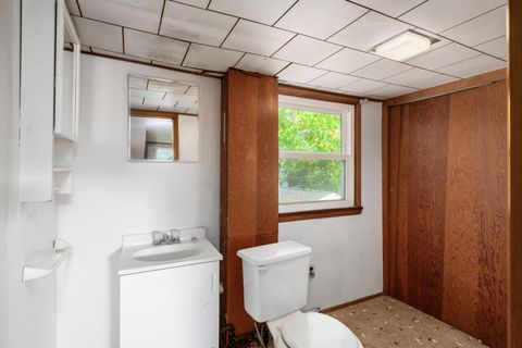 Tiny photo for 1378 Morning Avenue, Columbus, OH 43212 (MLS # 225037150)