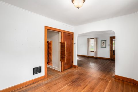 Tiny photo for 1378 Morning Avenue, Columbus, OH 43212 (MLS # 225037150)