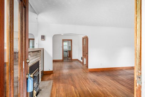 Tiny photo for 1378 Morning Avenue, Columbus, OH 43212 (MLS # 225037150)