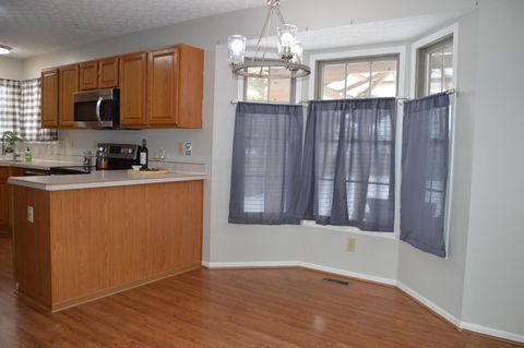 Tiny photo for 1093 Green Meadow Avenue, Lancaster, OH 43130 (MLS # 226003179)