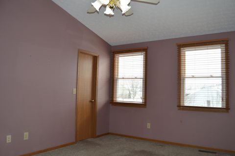 Tiny photo for 1093 Green Meadow Avenue, Lancaster, OH 43130 (MLS # 226003179)