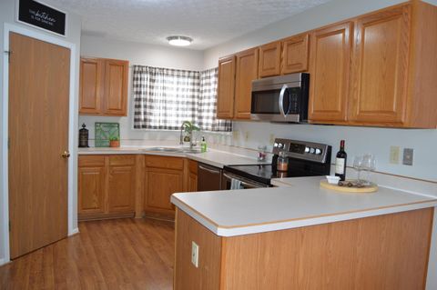 Tiny photo for 1093 Green Meadow Avenue, Lancaster, OH 43130 (MLS # 226003179)