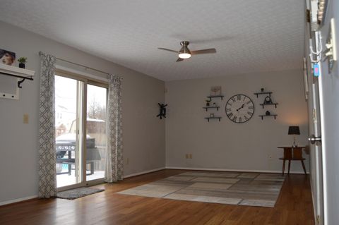 Tiny photo for 1093 Green Meadow Avenue, Lancaster, OH 43130 (MLS # 226003179)