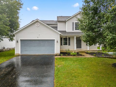 Photo of 36 Gala Avenue, Etna, OH 43062 (MLS # 225038294)