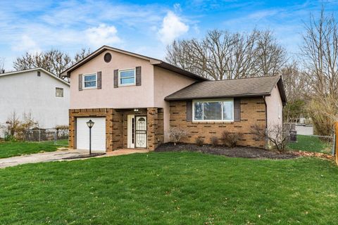 Photo of 5226 Lindora Drive, Columbus, OH 43232 (MLS # 226007659)