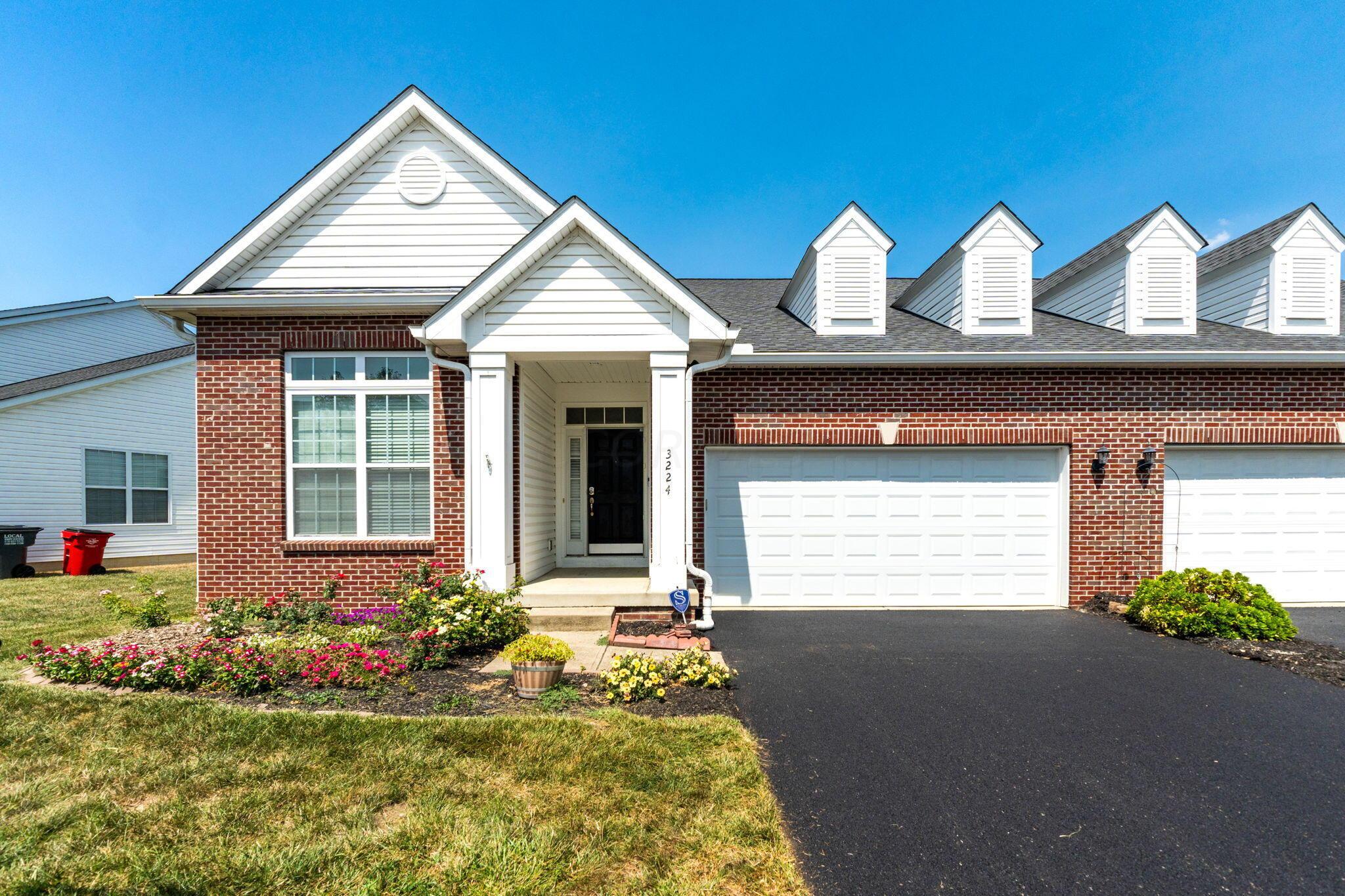 View Grove City, OH 43123 condo