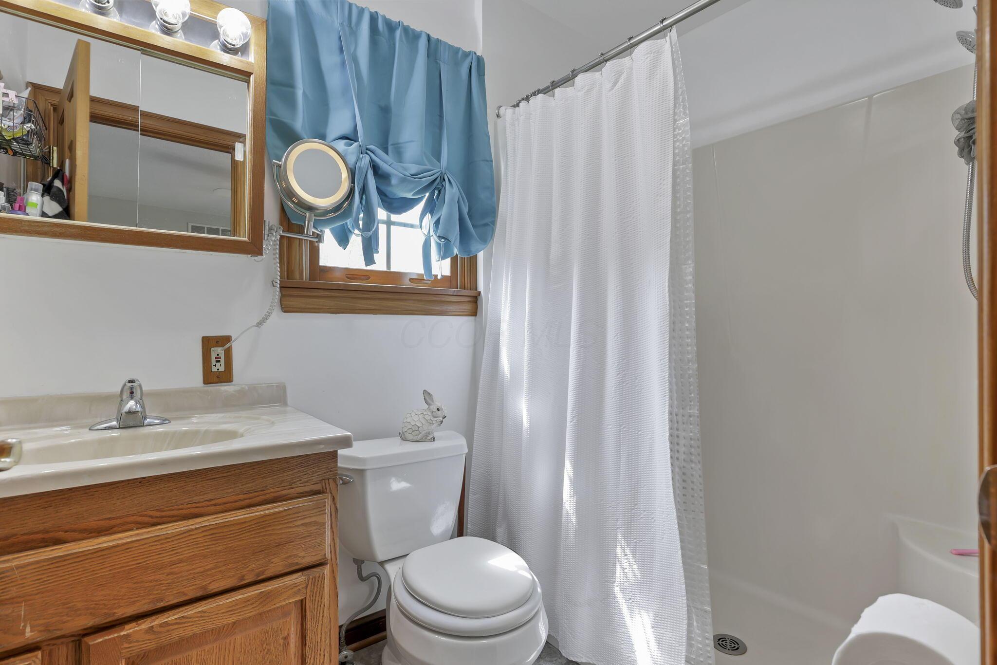 1719 Marion Road, Utica, Ohio image 27