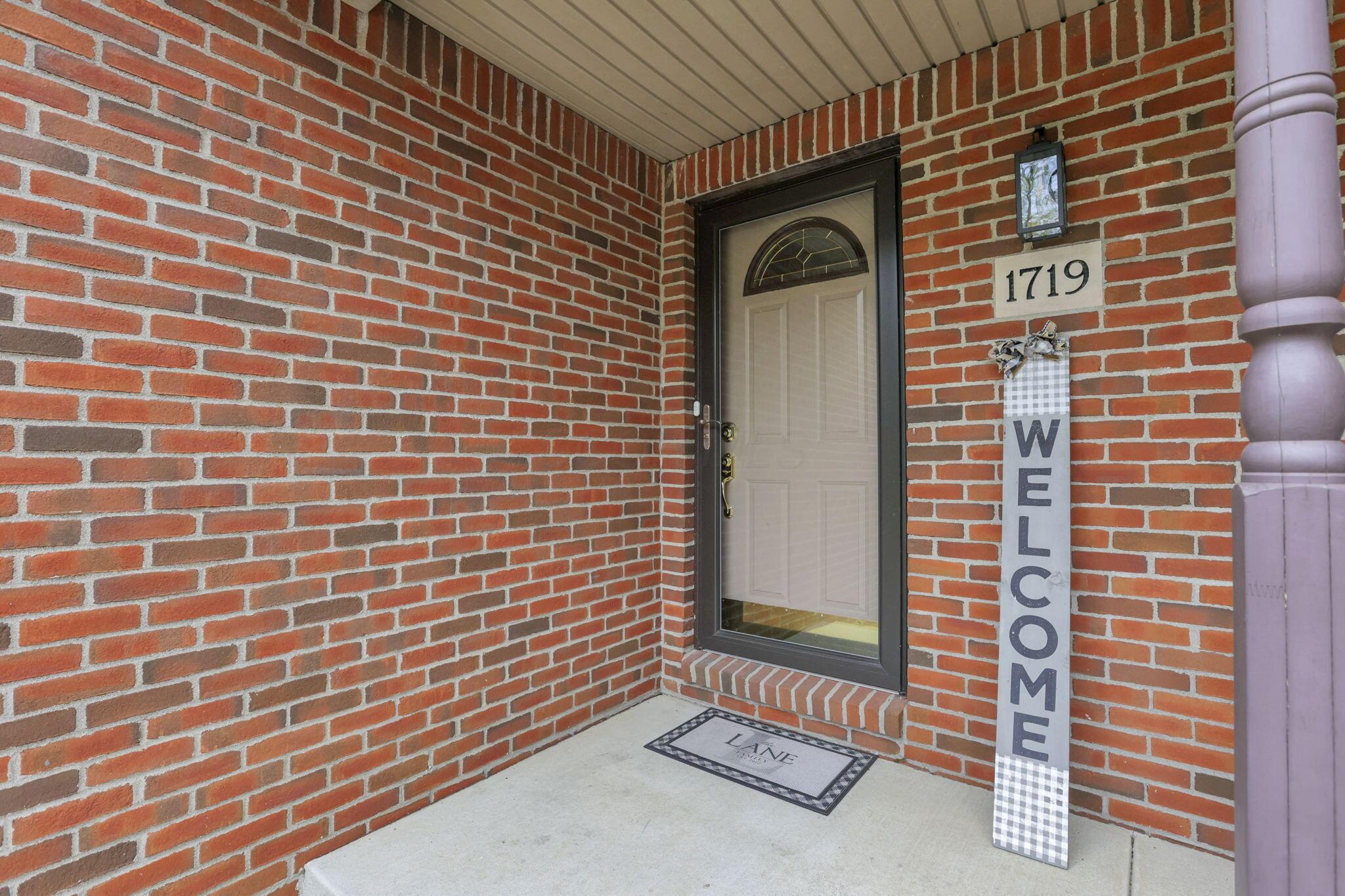 1719 Marion Road, Utica, Ohio image 6