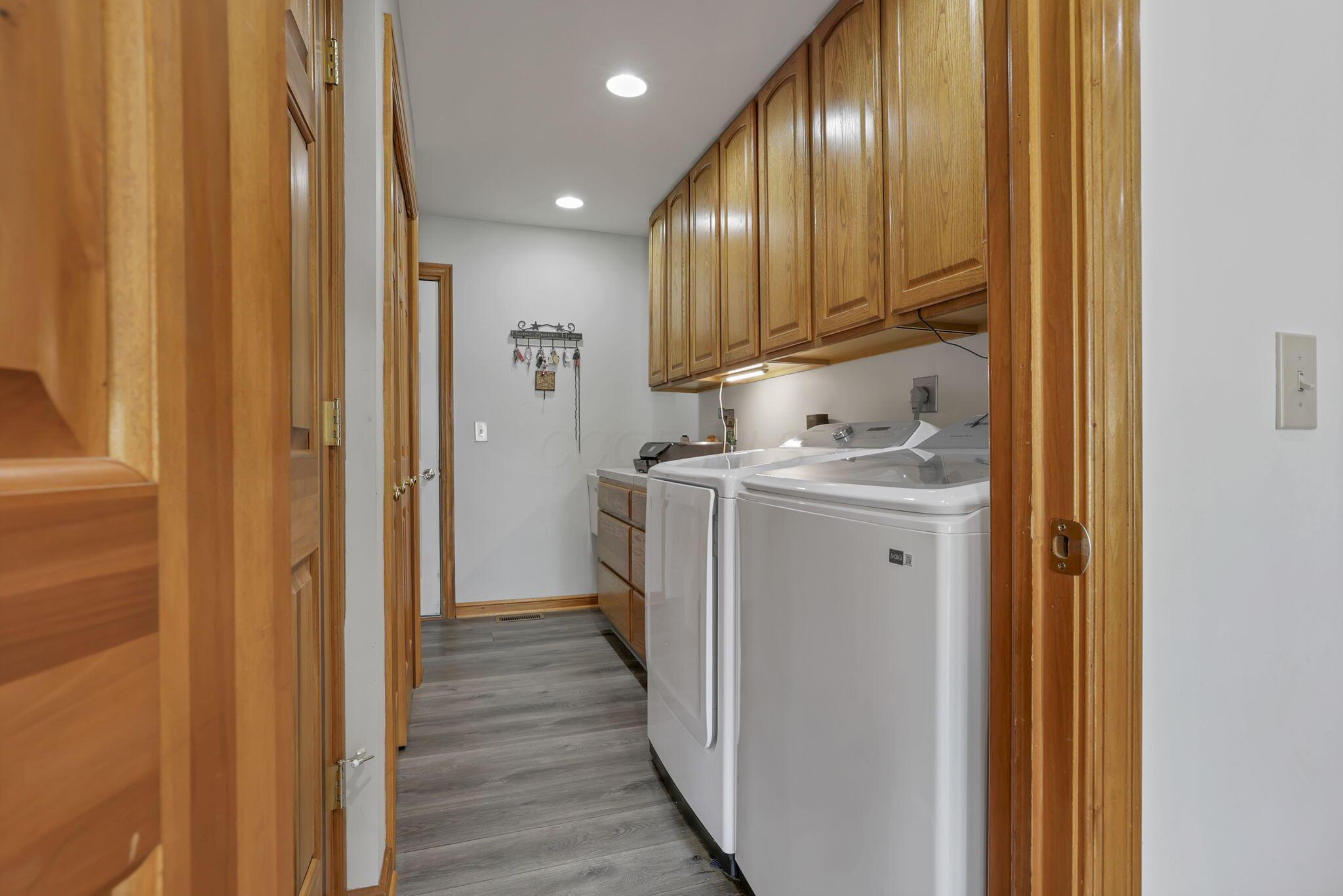 1719 Marion Road, Utica, Ohio image 35