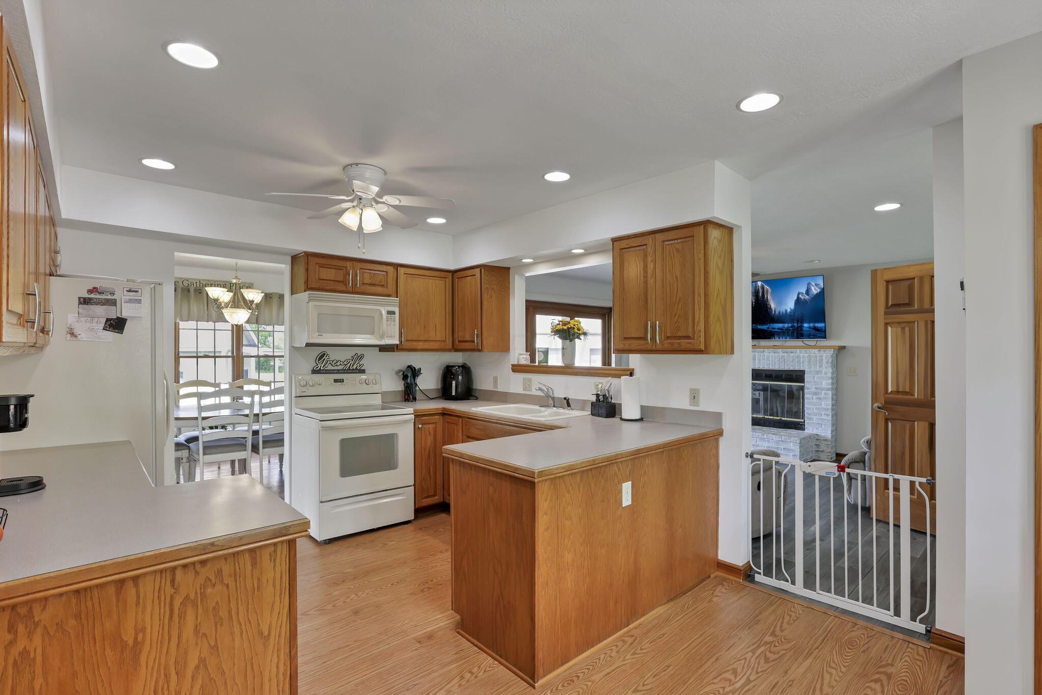 1719 Marion Road, Utica, Ohio image 15