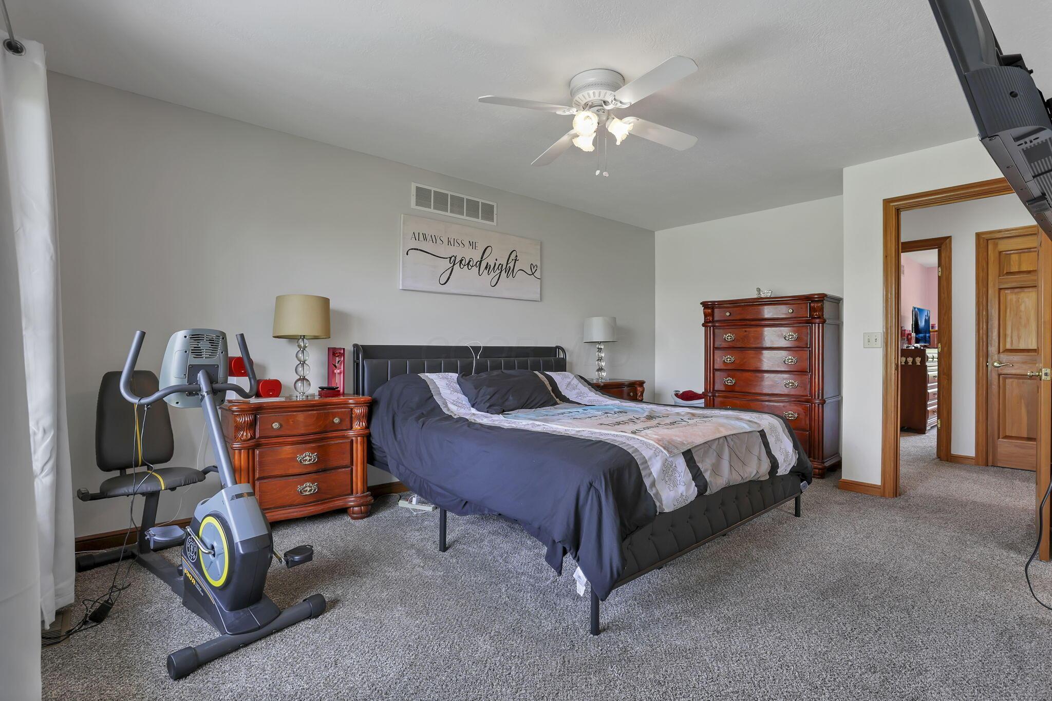 1719 Marion Road, Utica, Ohio image 26
