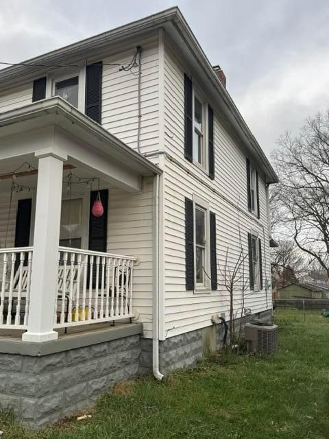 Tiny photo for 236 N 10th Street, Newark, OH 43055 (MLS # 225044470)