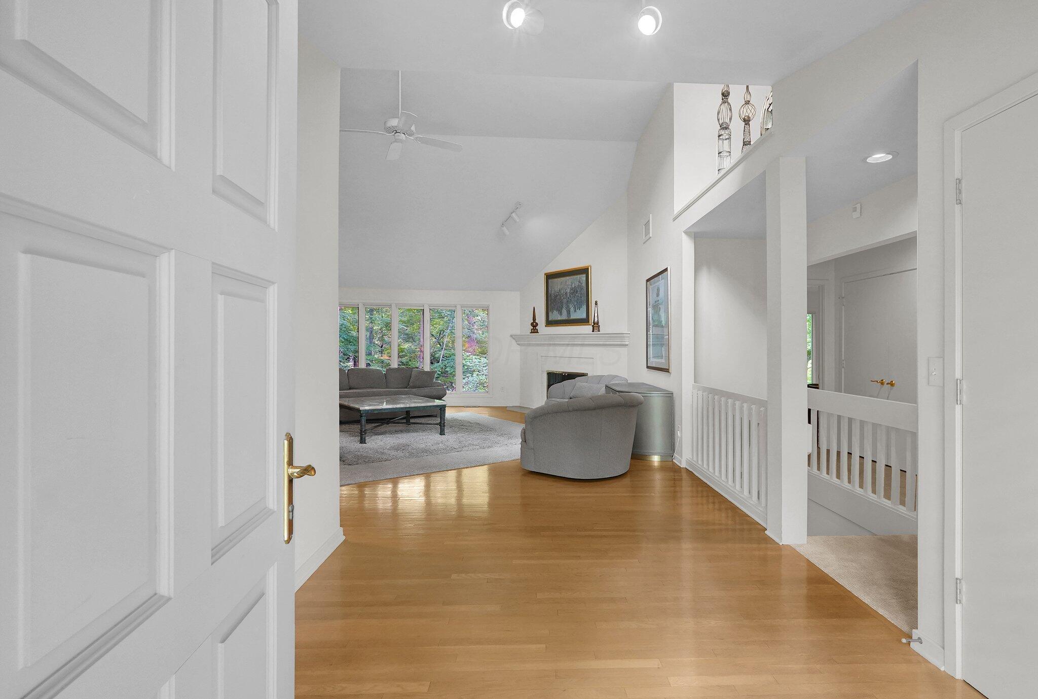 744 Old Oak Trace Trce, Columbus, Ohio image 4