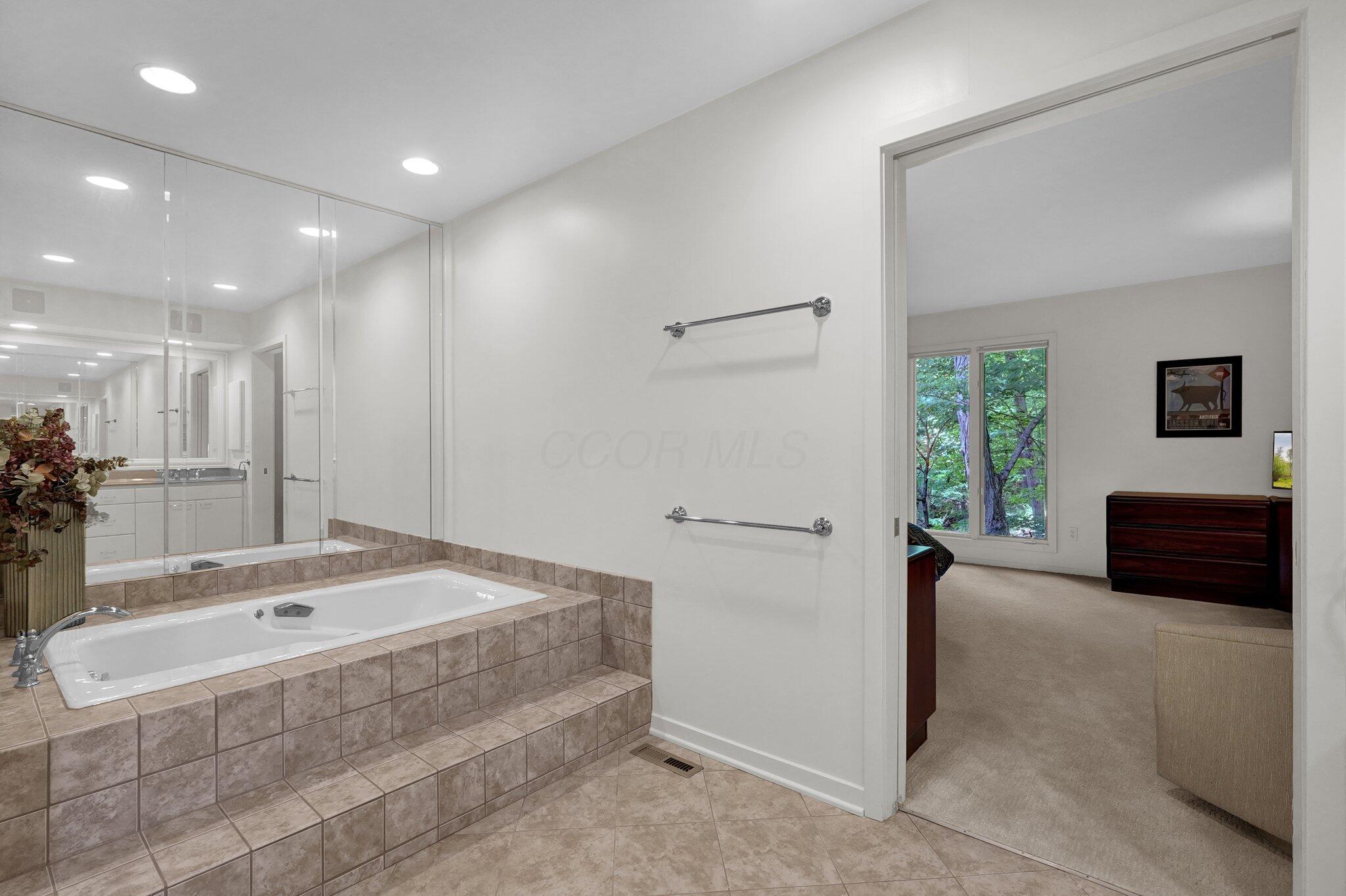 744 Old Oak Trace Trce, Columbus, Ohio image 27