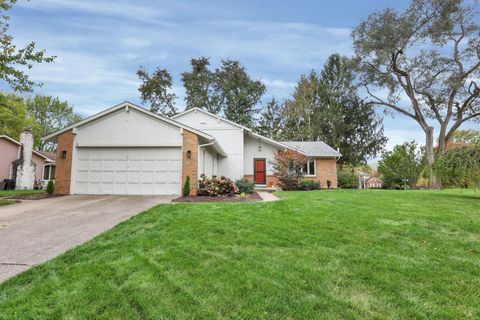 Photo of 1003 Autumn Meadows Drive, Westerville, OH 43081 (MLS # 225039327)