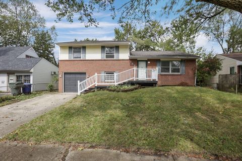 Photo of 1571 Baxter Drive, Columbus, OH 43227 (MLS # 226000798)