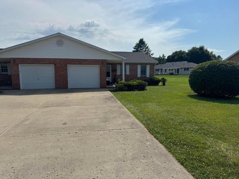 Tiny photo for 112 Erin Court A #A, Hillsboro, OH 45133 (MLS # 226027374)