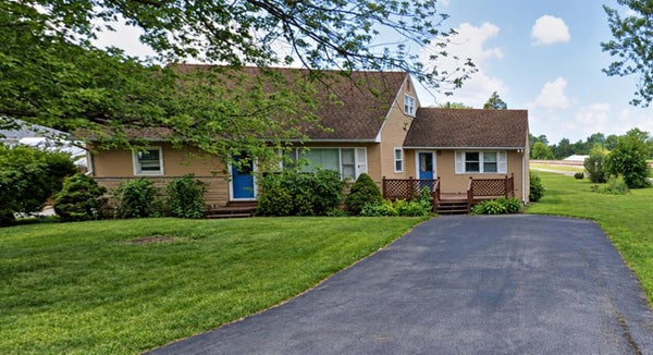 501 PASADENA AVE, COLUMBUS, OH 43228 - Image 31a4002a0b2b2f3ec5f09a464fb3dd0f/70664776