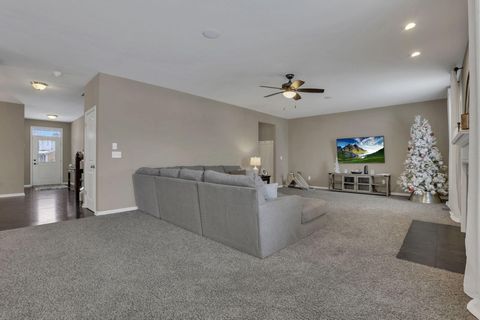 Tiny photo for 566 Preston Trails Drive, Pickerington, OH 43147 (MLS # 226004433)