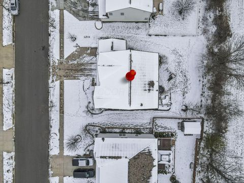 Tiny photo for 566 Preston Trails Drive, Pickerington, OH 43147 (MLS # 226004433)