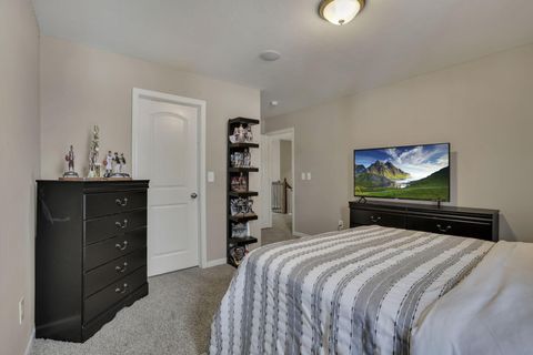 Tiny photo for 566 Preston Trails Drive, Pickerington, OH 43147 (MLS # 226004433)