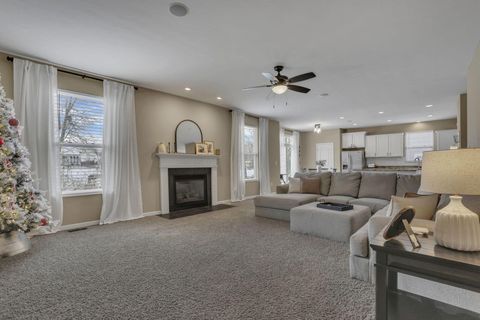 Tiny photo for 566 Preston Trails Drive, Pickerington, OH 43147 (MLS # 226004433)