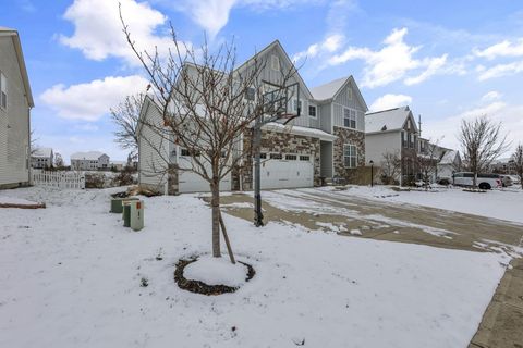 Tiny photo for 566 Preston Trails Drive, Pickerington, OH 43147 (MLS # 226004433)