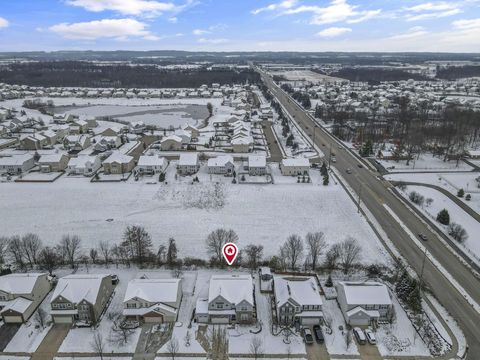 Tiny photo for 566 Preston Trails Drive, Pickerington, OH 43147 (MLS # 226004433)